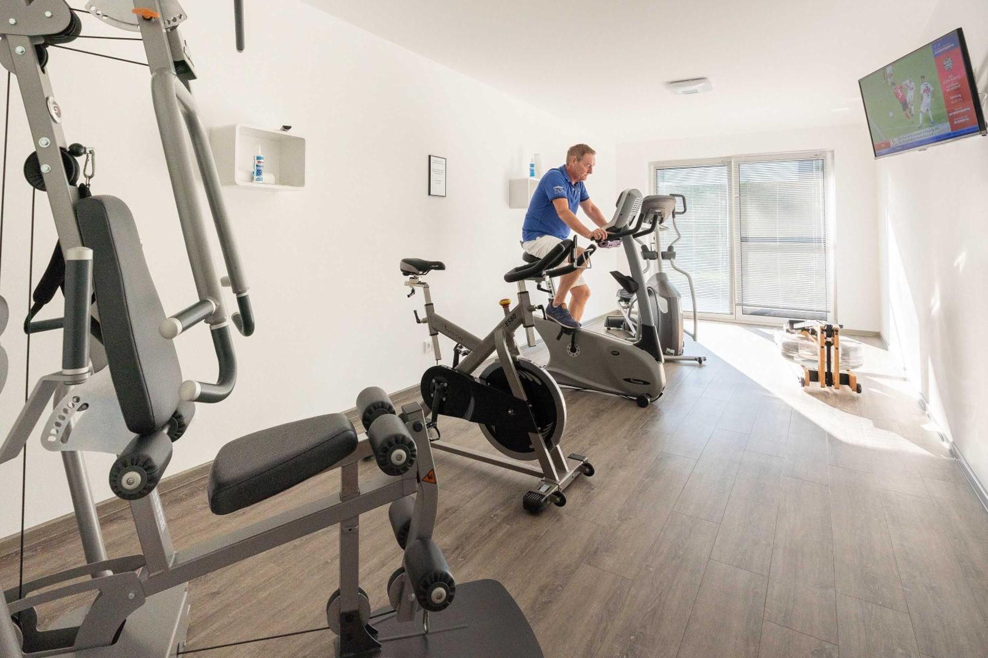 Appartement "Diamant" Mit Penthouseflair - Oase Am Haff Garz  Стая снимка